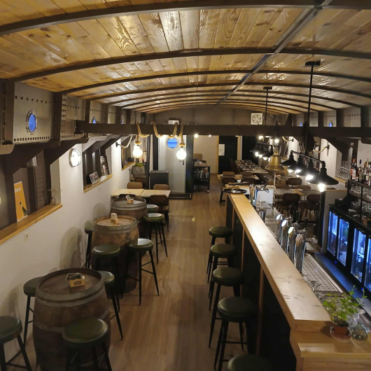 Péniche restaurant - bar - microbrasserie 